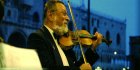 Violinist for romantic dinner